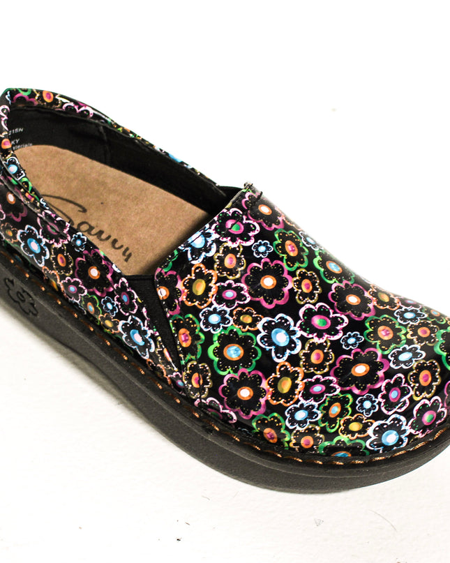 Cutieful Savvy Flower Print Nursing Clogs Beyond Medwear Apparel